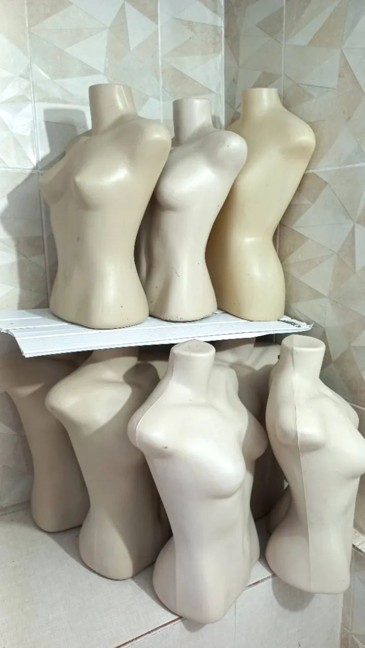 VENDO Lote de 9 Manequins Busto para Loja 