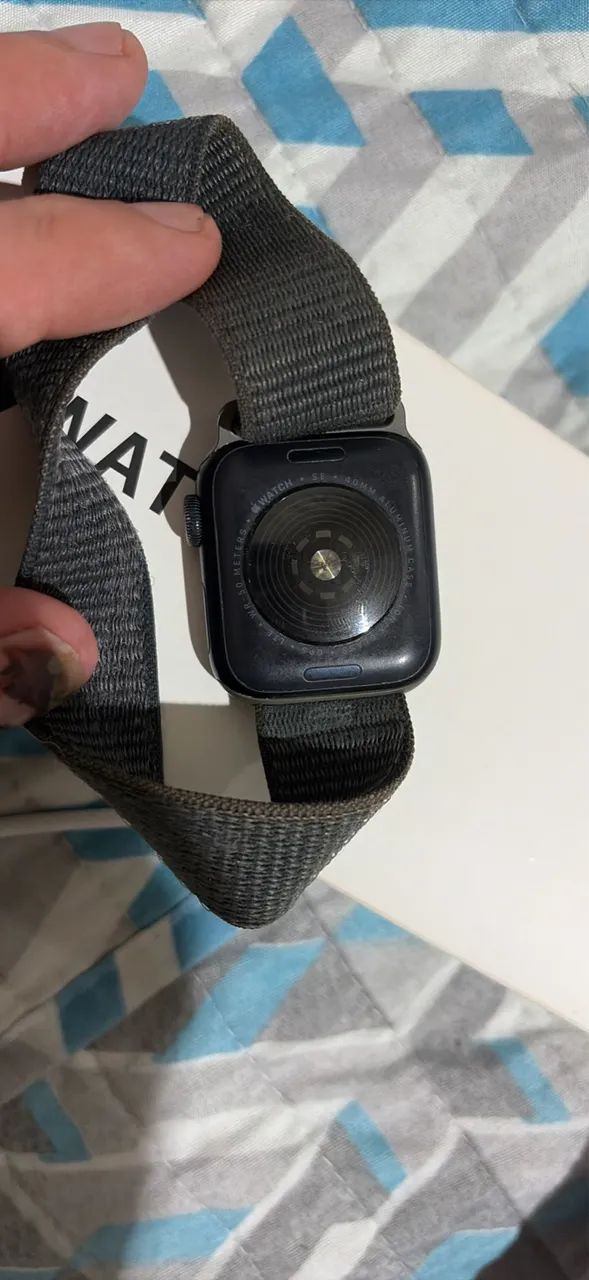 Apple Watch SE 2ª geração GPS + Celular  - Foto 3