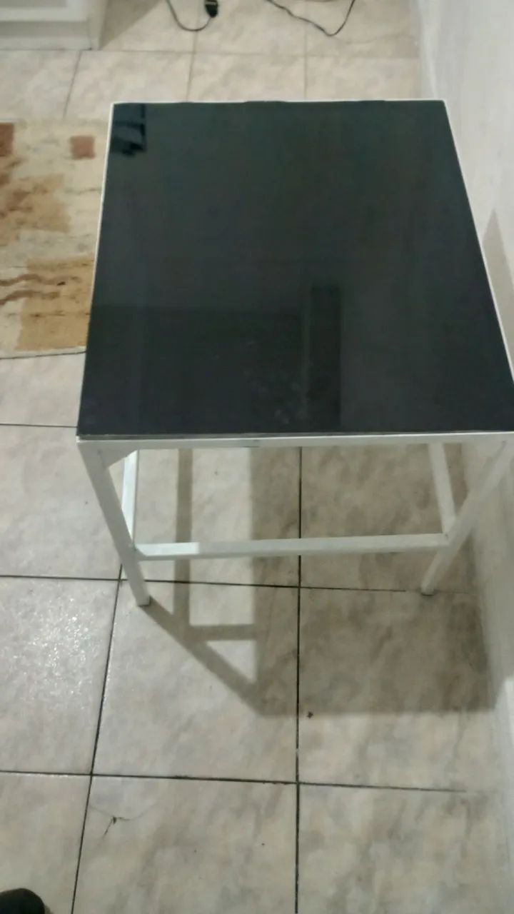Mesinha de centro de ferro e acrílico - Foto 5