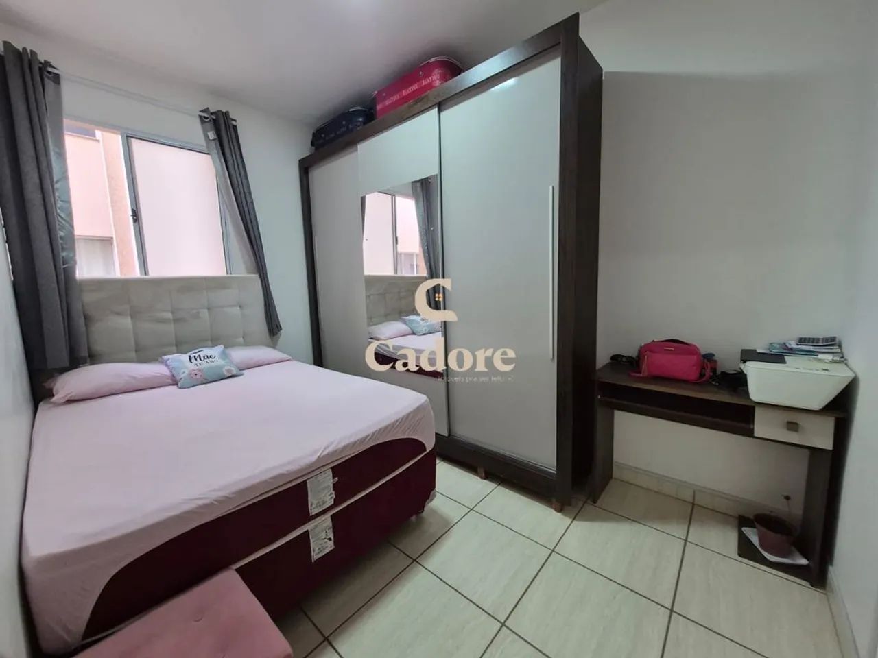Apê completo no Panorama! 2 quartos, elevador e ótima localização - Foto 2