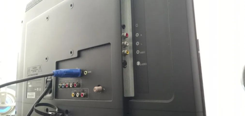Monitor AOC 24" Full HD - Foto 2
