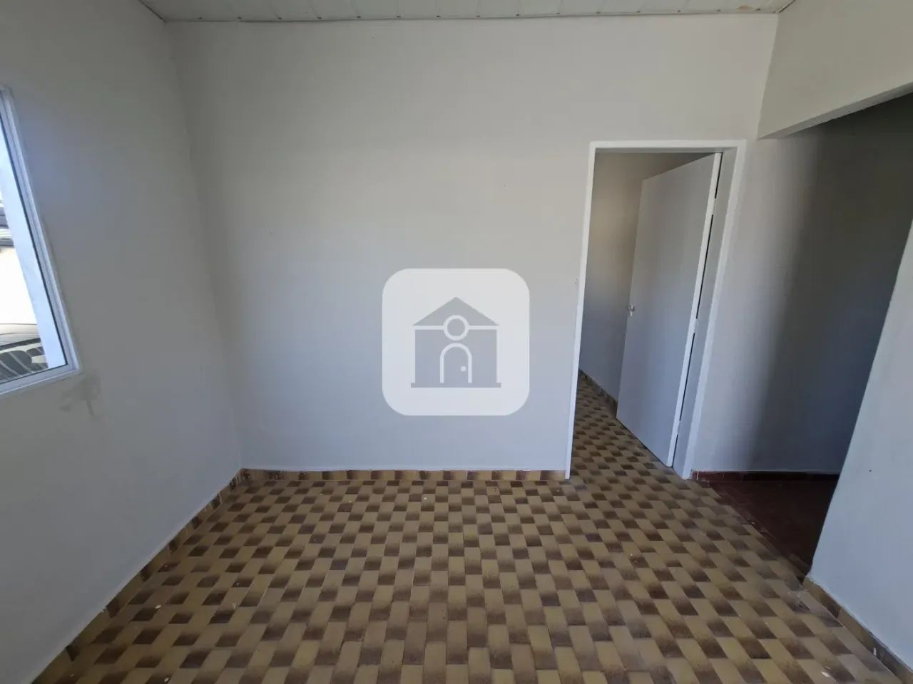 Casa para locação no bairro Brasil