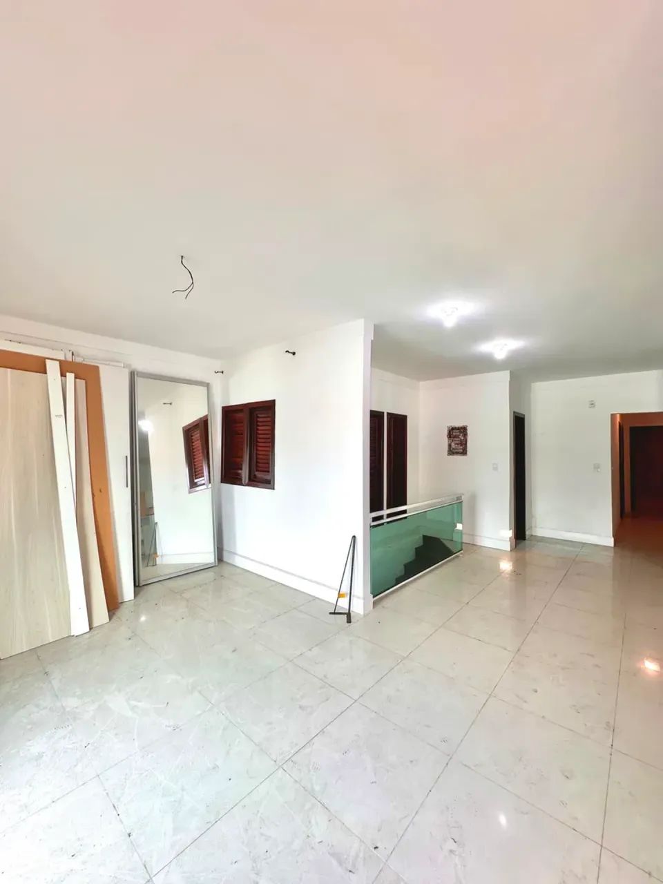 Vendo casa na São Francisco com piscina - Foto 4