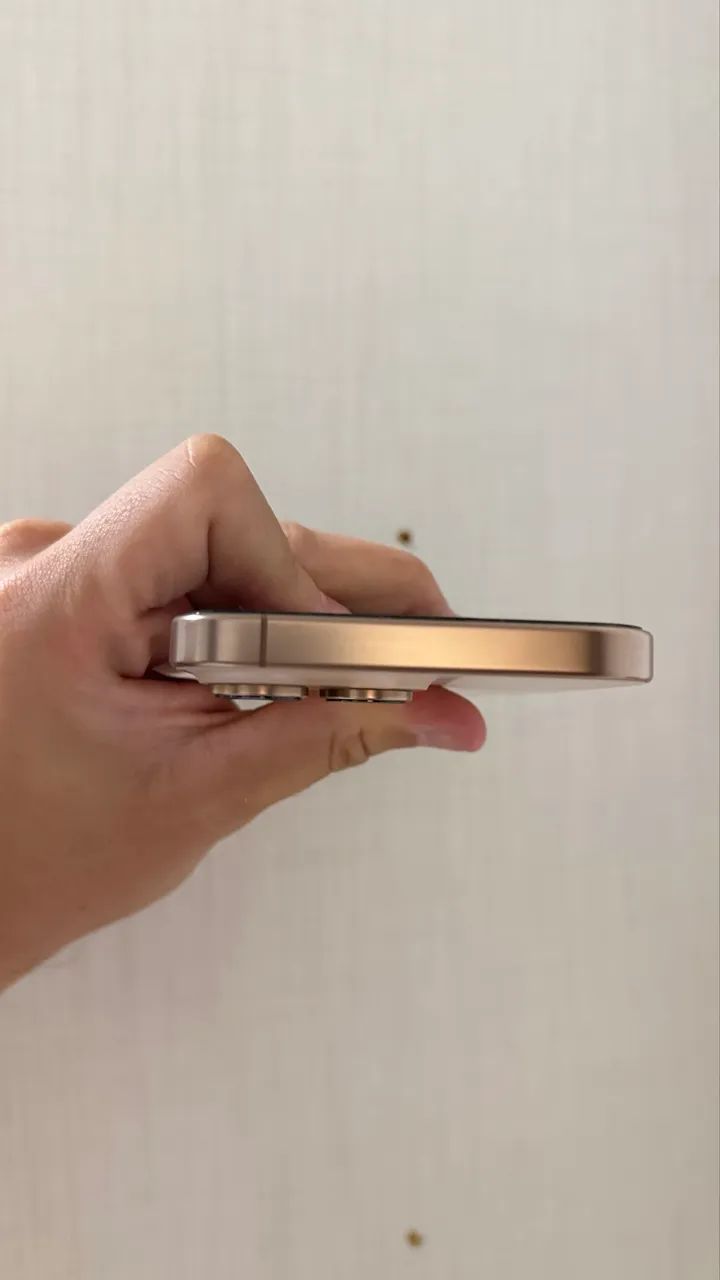 iPhone 16 Pro Max 256GB Extra - Foto 4
