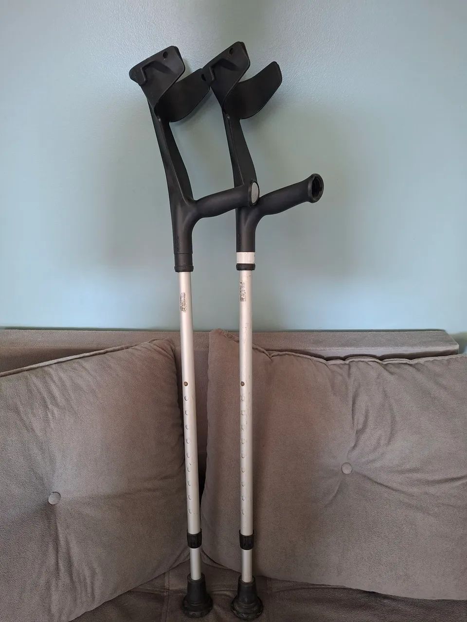 Par Muleta Canadense Inox Até 130kg Com Ajuste De Altura<br>