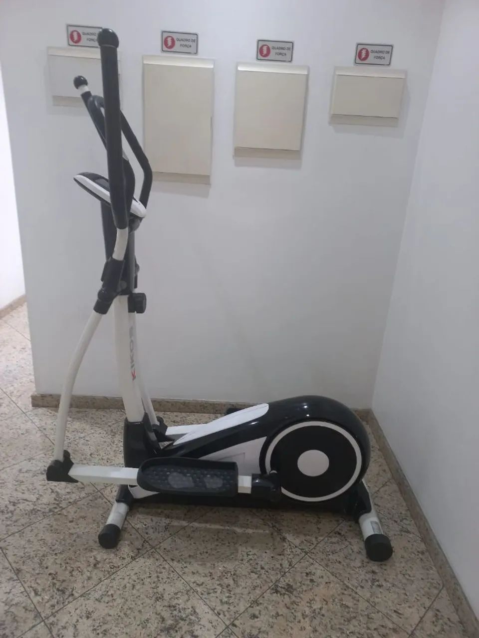 Elíptico 8703 - Foto 2