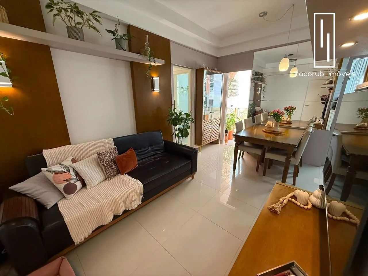 Apartamento com 2 quartos próximo ao Angeloni