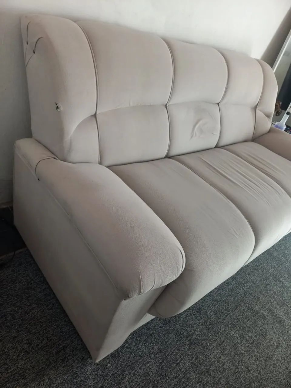 Sofa veludo 3 lugares - Foto 3