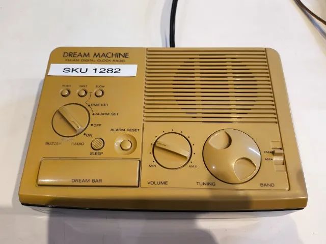 Rádio relógio sony ICF- C3W dream machine - LEIA A DESCRIÇÃO