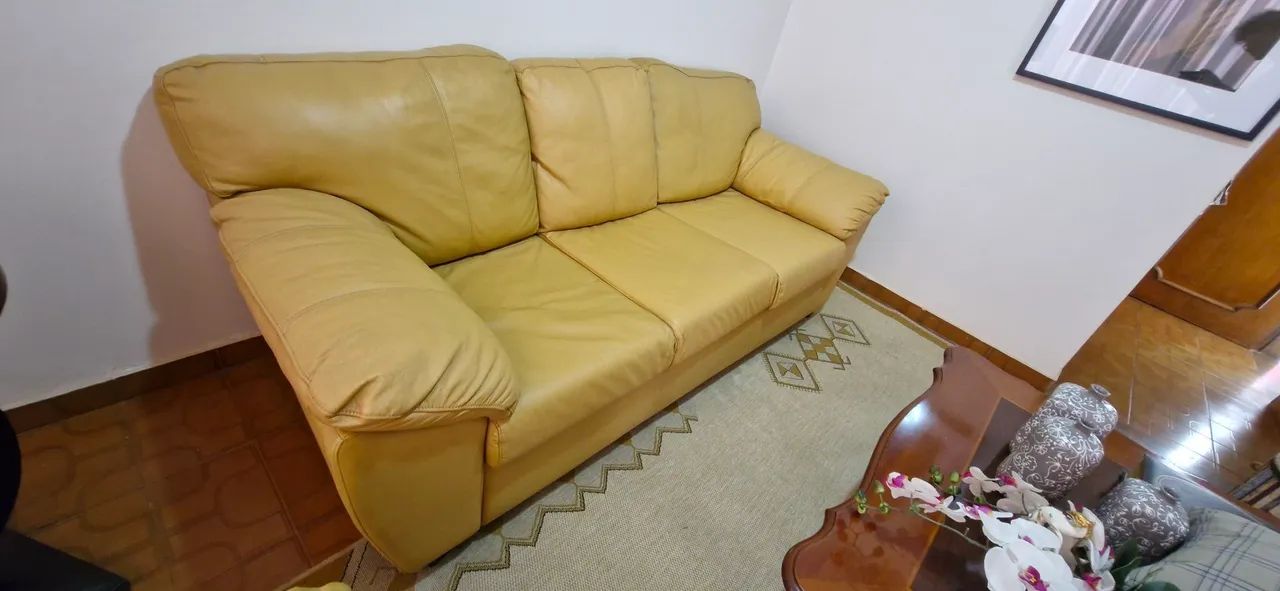 Jogo de 2 sofás - 2 e 3 lugares 