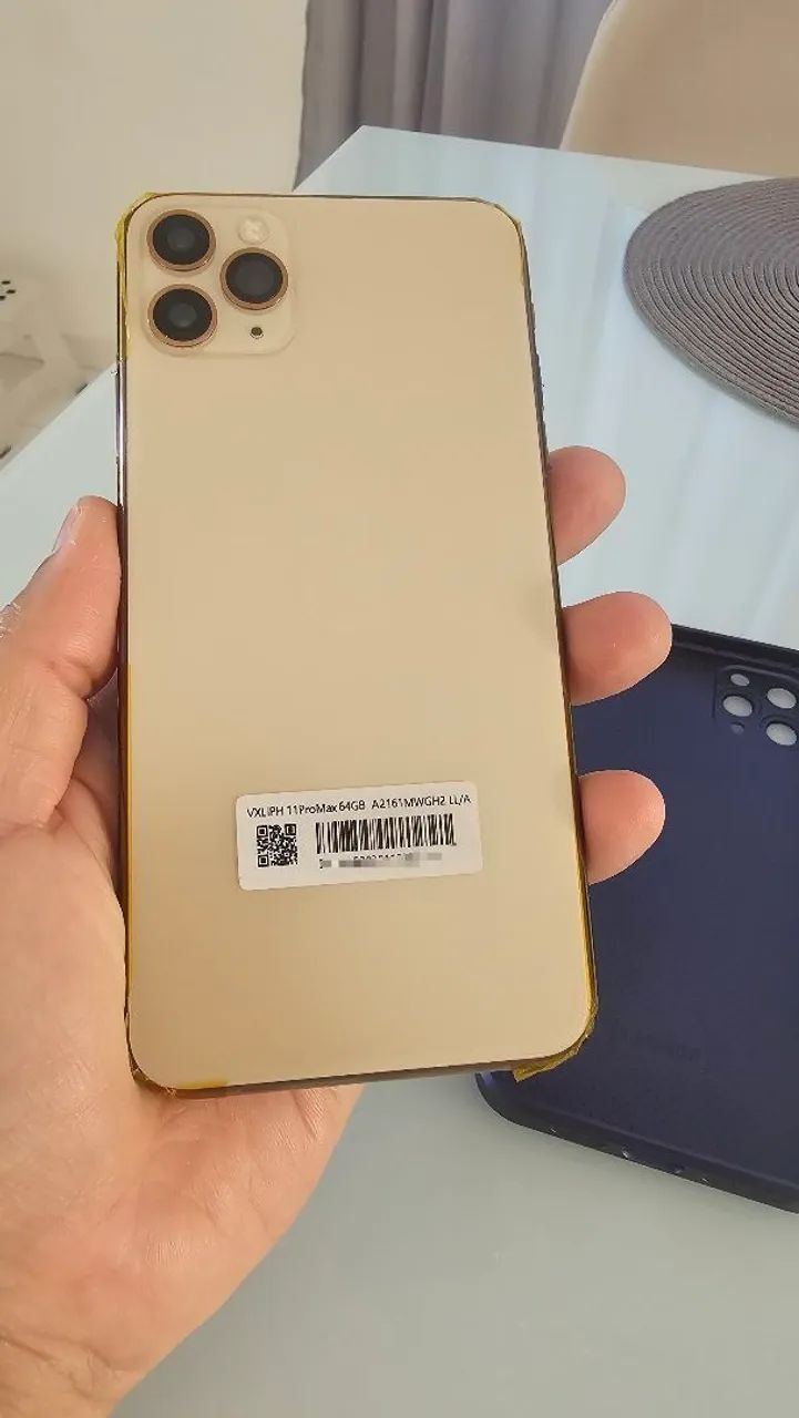 iPhone 11 Pro Max 64GB Dourado - NOVO, SEM USO - Foto 2