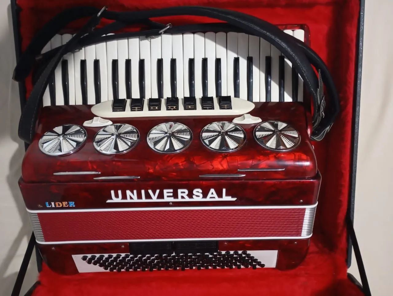 acordeon universal