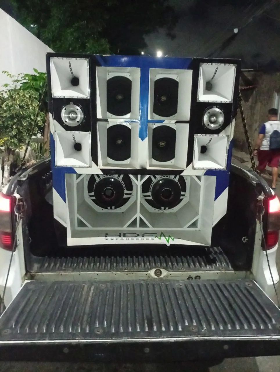 Som automotivo completo 