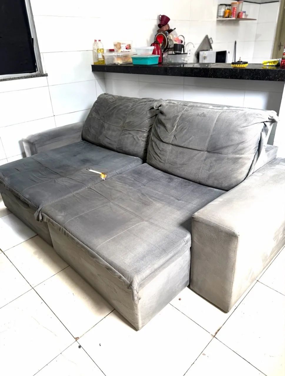 SOFÁ RETRÁTIL E RECLINÁVEL À VENDA