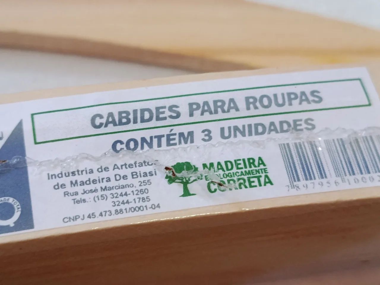 Lote de 19 Cabides de Madeira Debiasi  - Foto 3