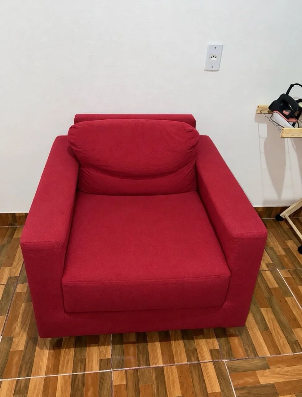 POLTRONA VERMELHA