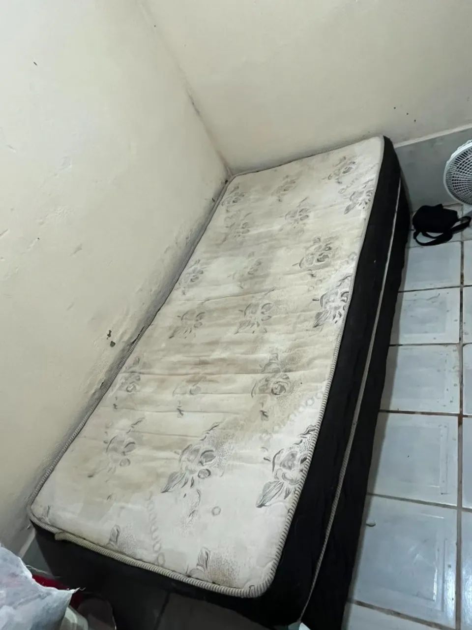 cama box solteiro