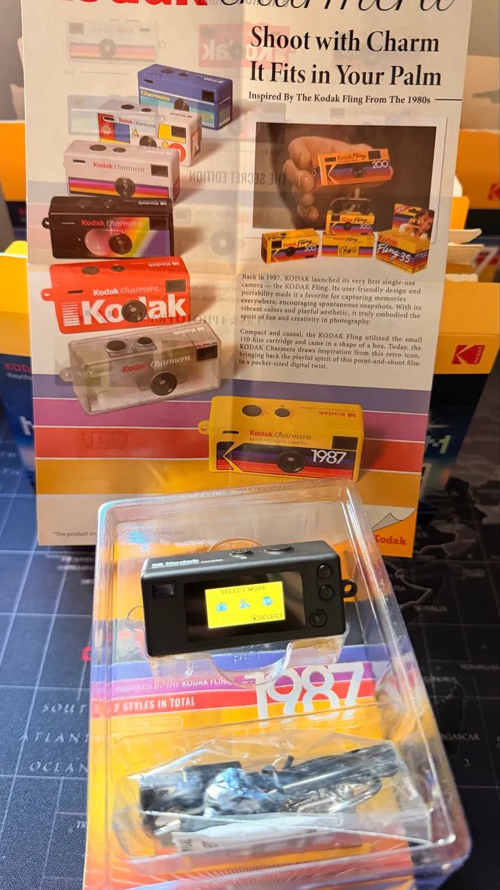Kodak Charmera (Câmera chaveiro preta) - Foto 2