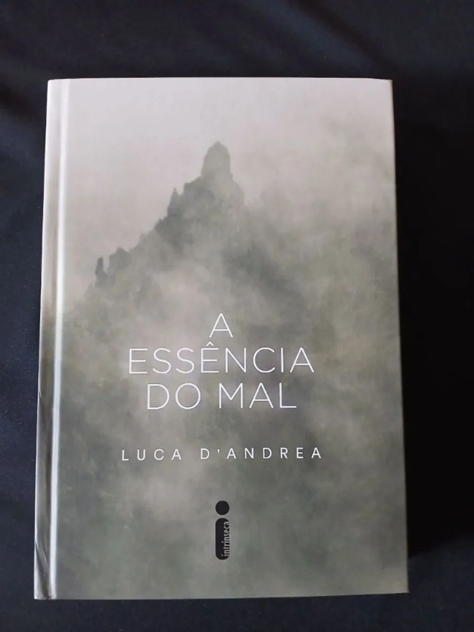 A essência do mal - Luca D'andrea