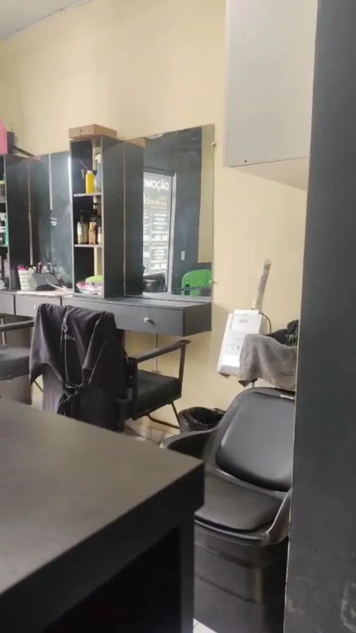 BARBEARIA / SALÃO MONTADO, COM DUAS CADEIRAS PROX AUGUSTO MONTENEGRO - Foto 4