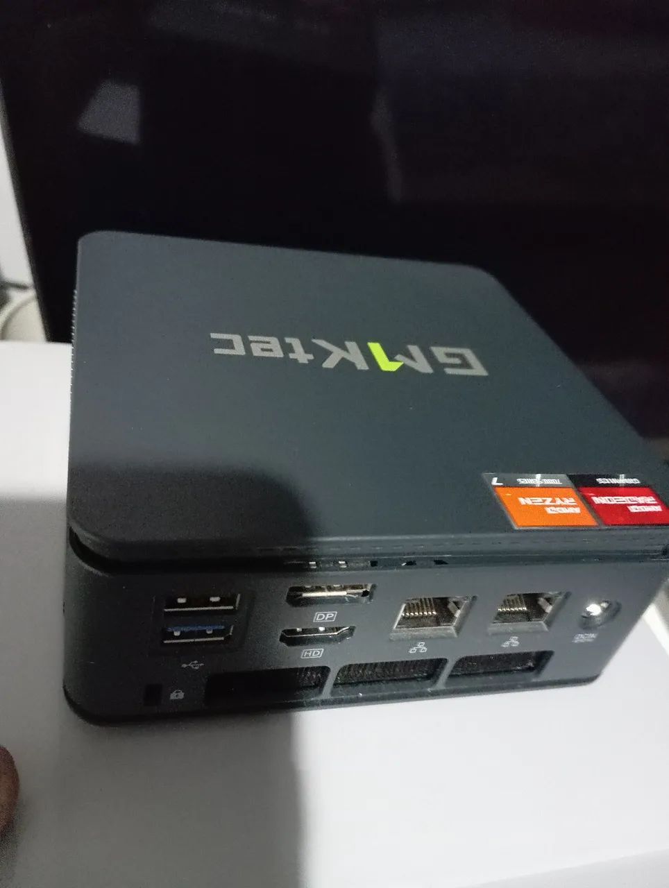 Mini Pc Gmktec K6 Ryzen 7 Radeon 780M 32Gb DDR5 5600 Crucial SSD 1Tb - Foto 3