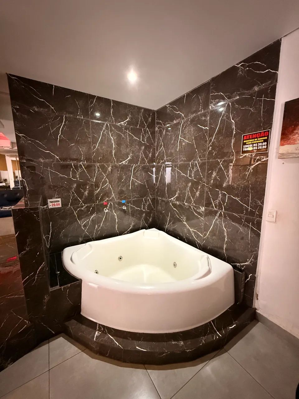 Motel 10 em Guapo | Funcionando  - Foto 4