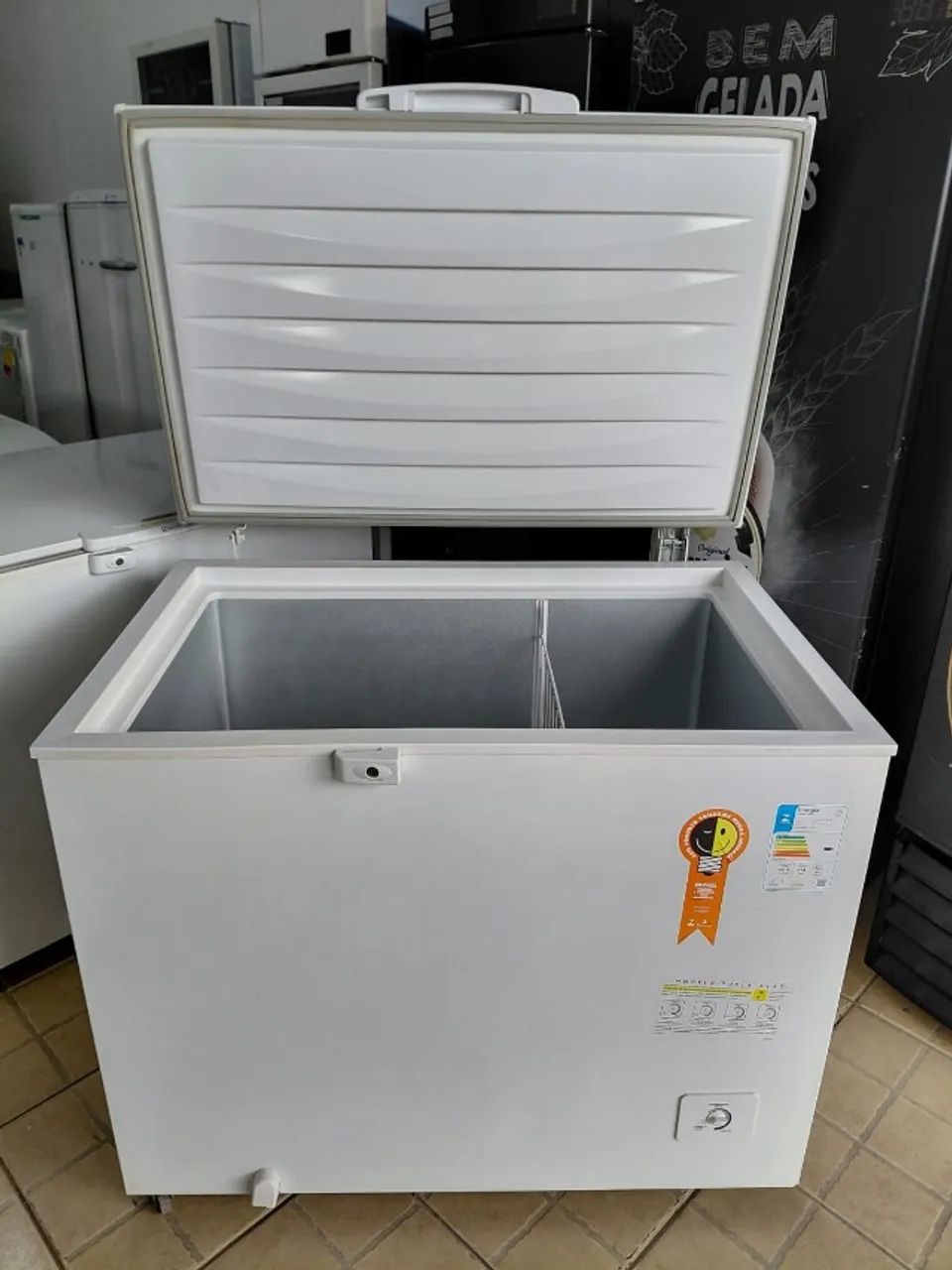 Freezer Electrolux 314 litros - Foto 2