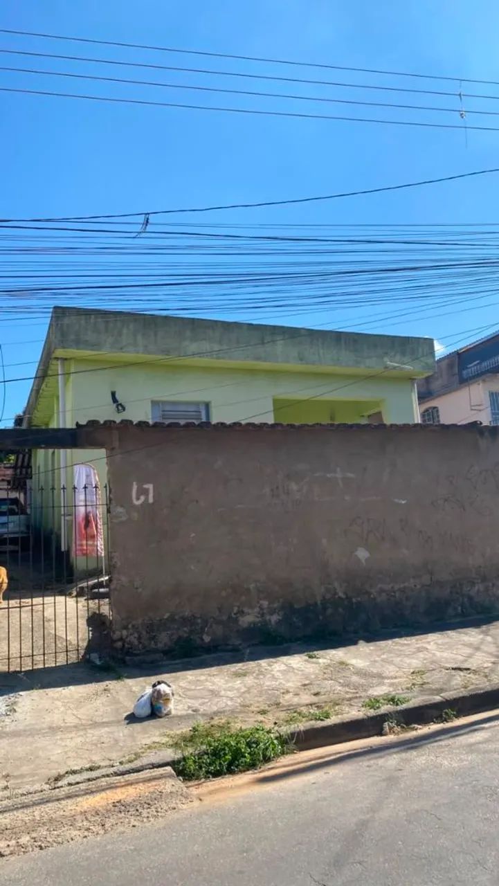 CASA CONSTRUIDA, BARRACAO NOS FUNDOS, QUINTAL GRANDE - Foto 3