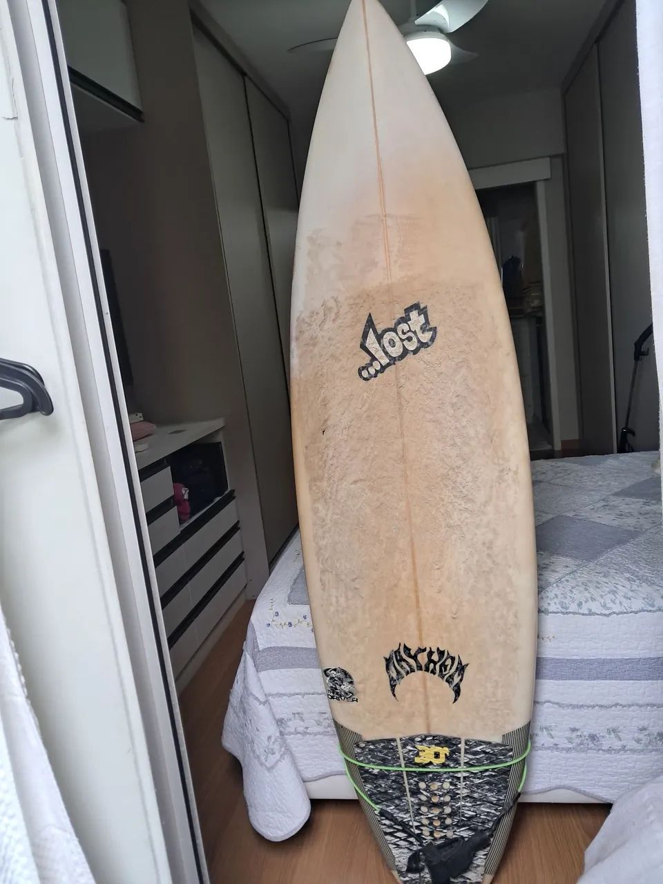 Mayhem Lost 5'11 - Esportes Aquáticos - Praia do Canto, Vitória