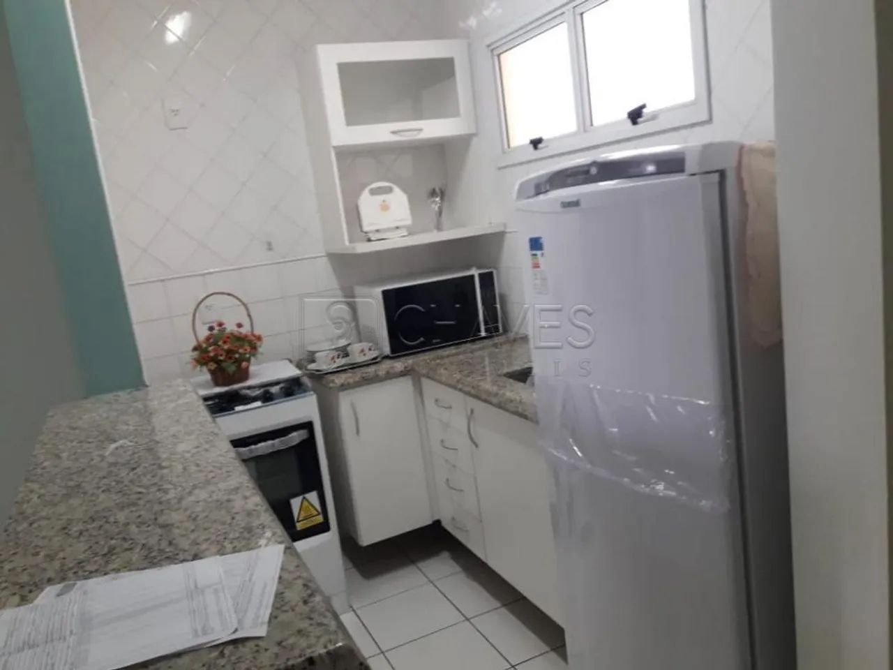 Kitnet mobiliada de 1 quarto para alugar no Edifício Villaggio Belluno, 32m², Nova Ribeirâ - Foto 4