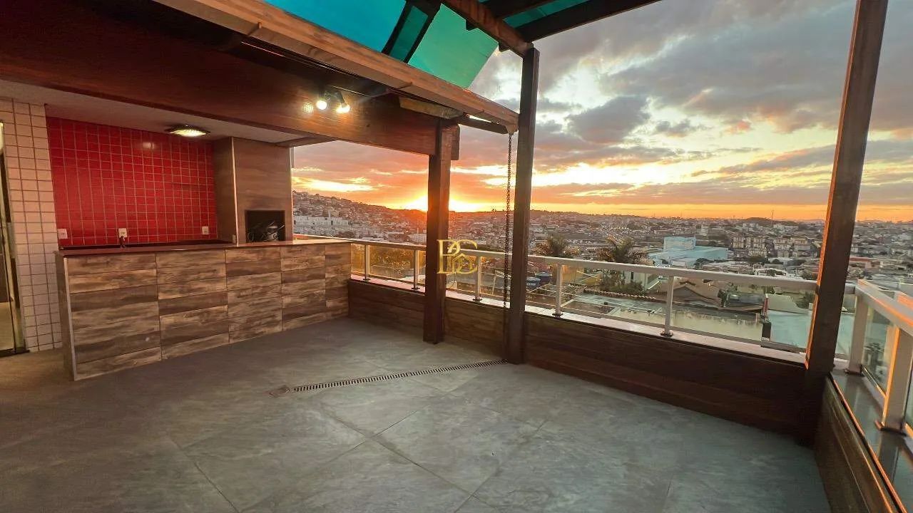 Cobertura Exclusiva com 3 Quartos, Jacuzzi e Vista Panorâmica - Foto 2