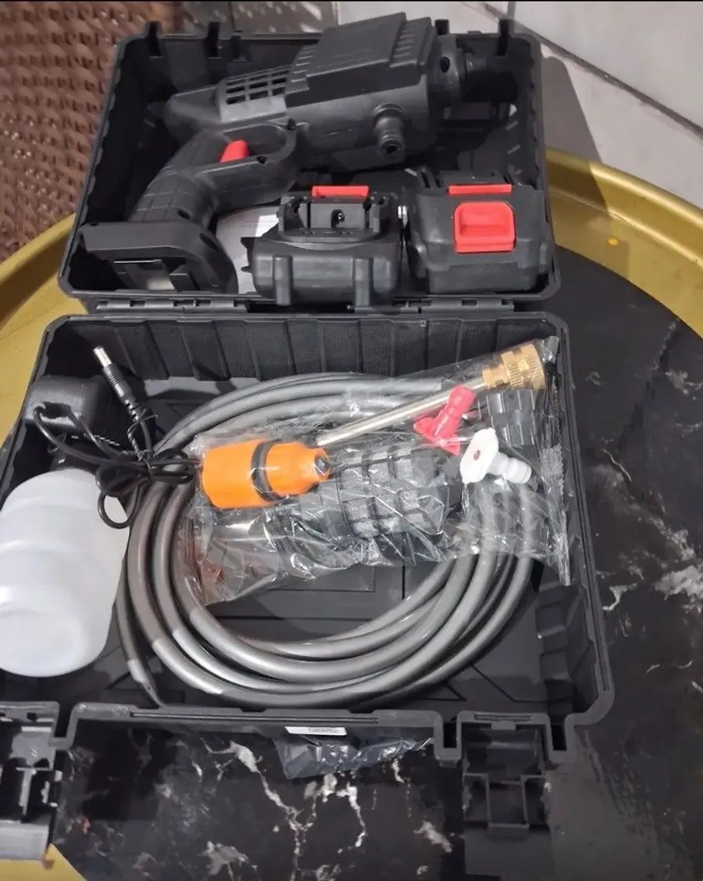 Lavadora de Alta Pressão Portátil Recarregável com 2 baterias - Foto 4