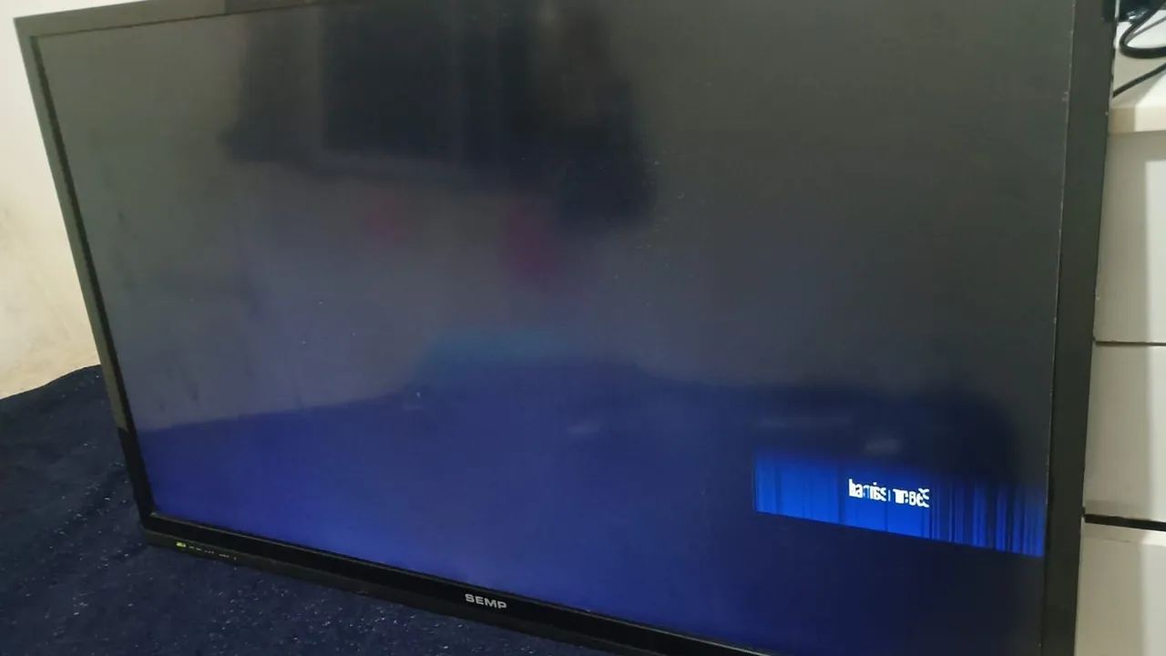 Smart tv Semp 40 polegadas. - Foto 4