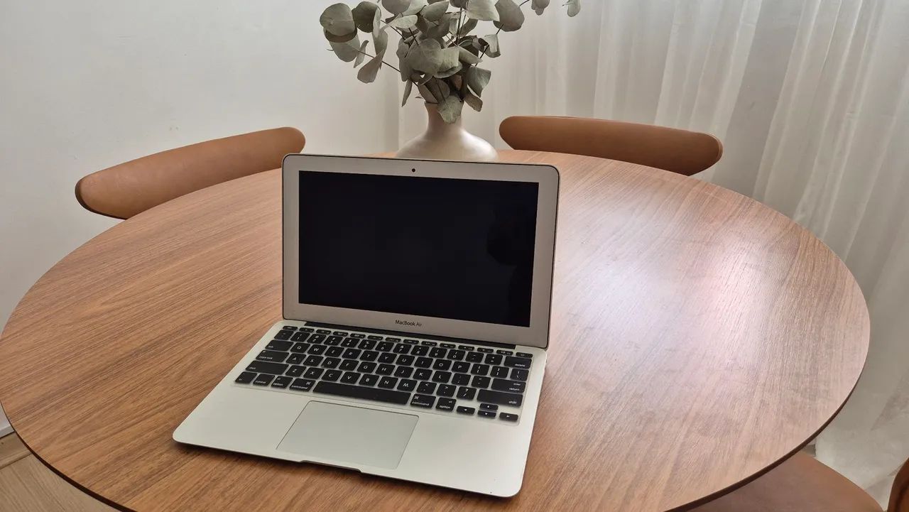 MacBook Air 11