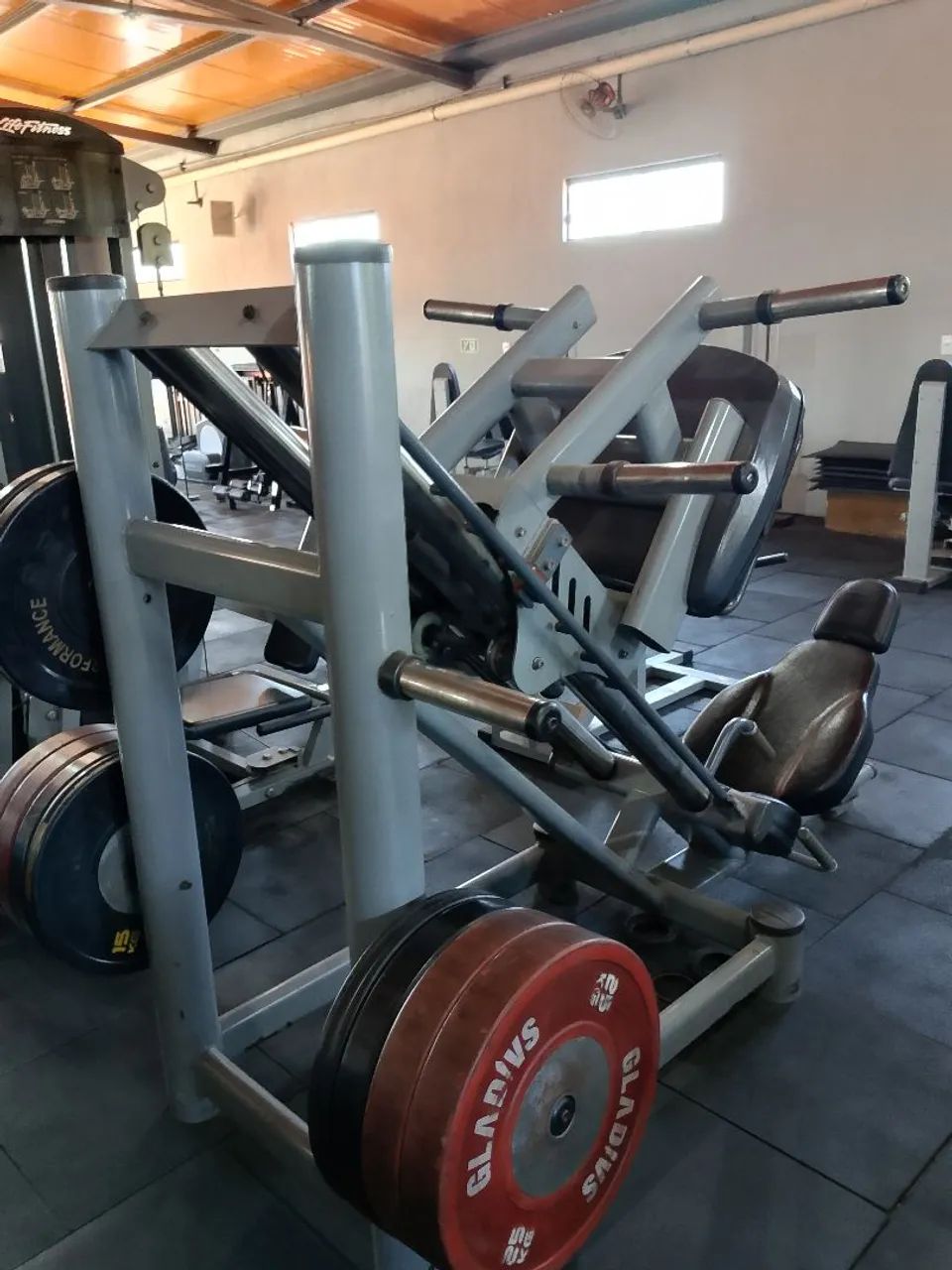 Leg Press 45? Total Healph  - Foto 3