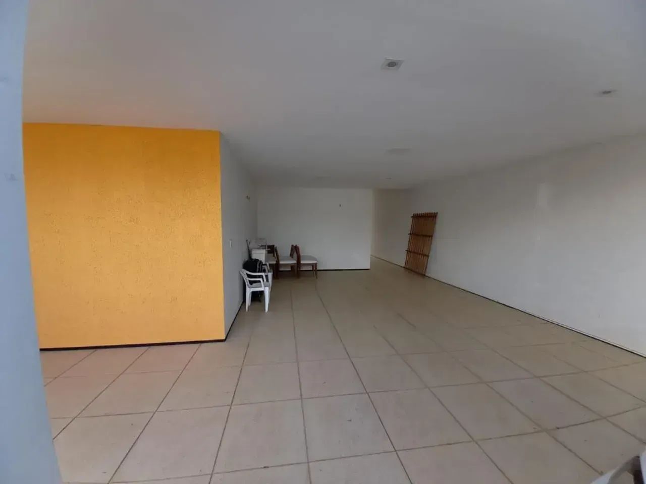 VENDO OU ALUGO CASA NA CHÁCARA BRASIL COM 5 QUARTOS - Foto 3
