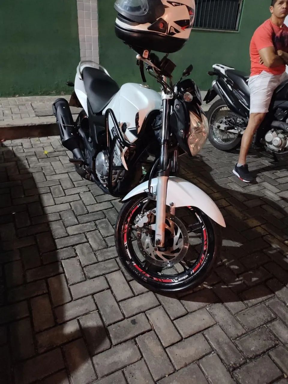 FAZER 250 2015