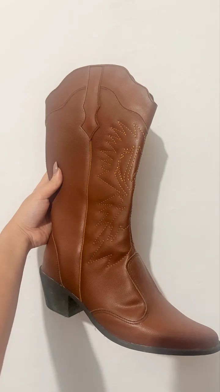 Bota bordada 38 - Foto 2