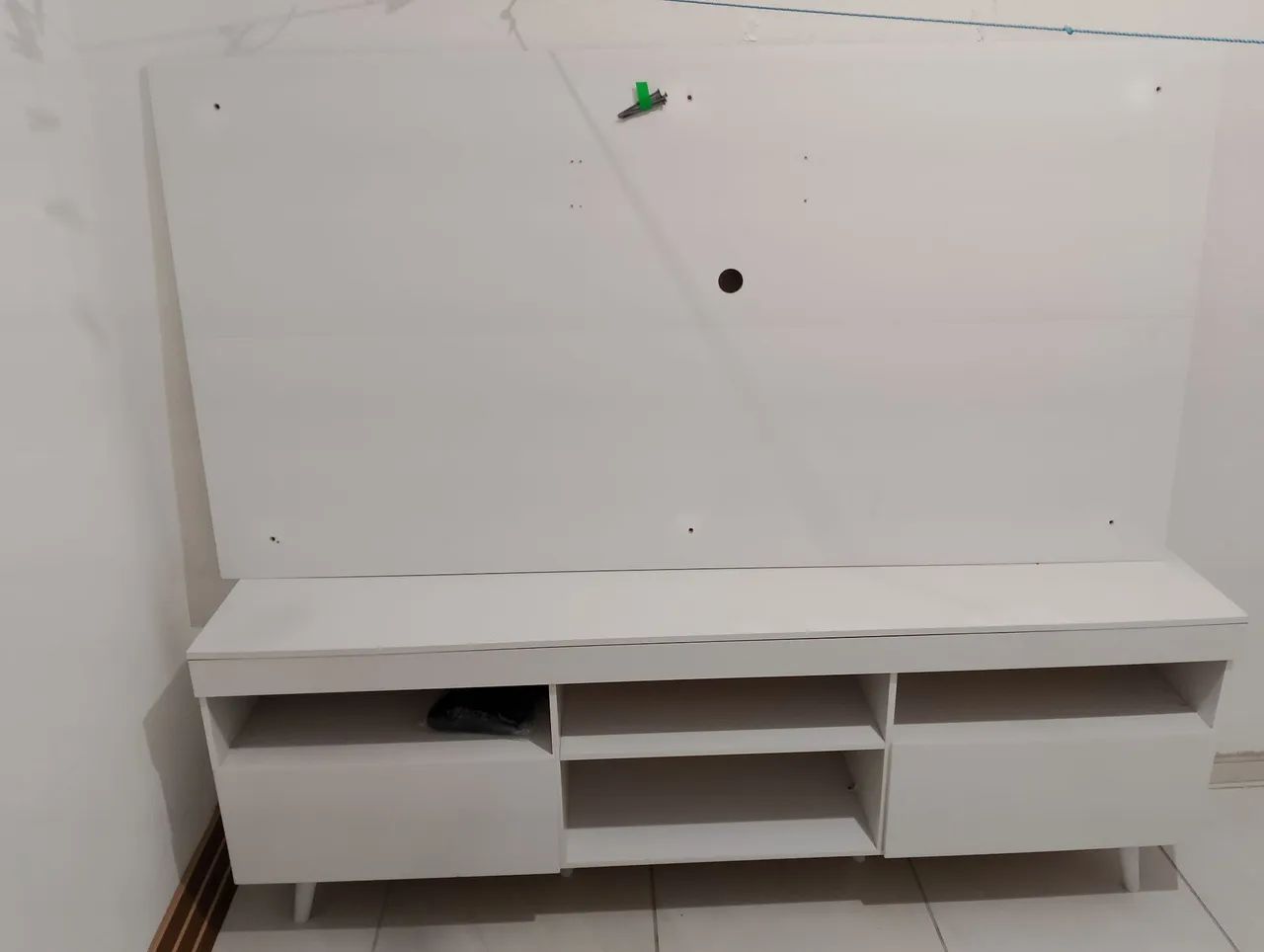 Vende-se Rak com painel. pra tv de até 75 polegadas  - Foto 2