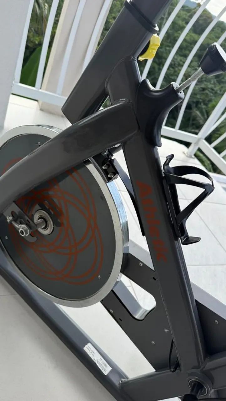 Bicicleta ergomentrica athletic  - Foto 3