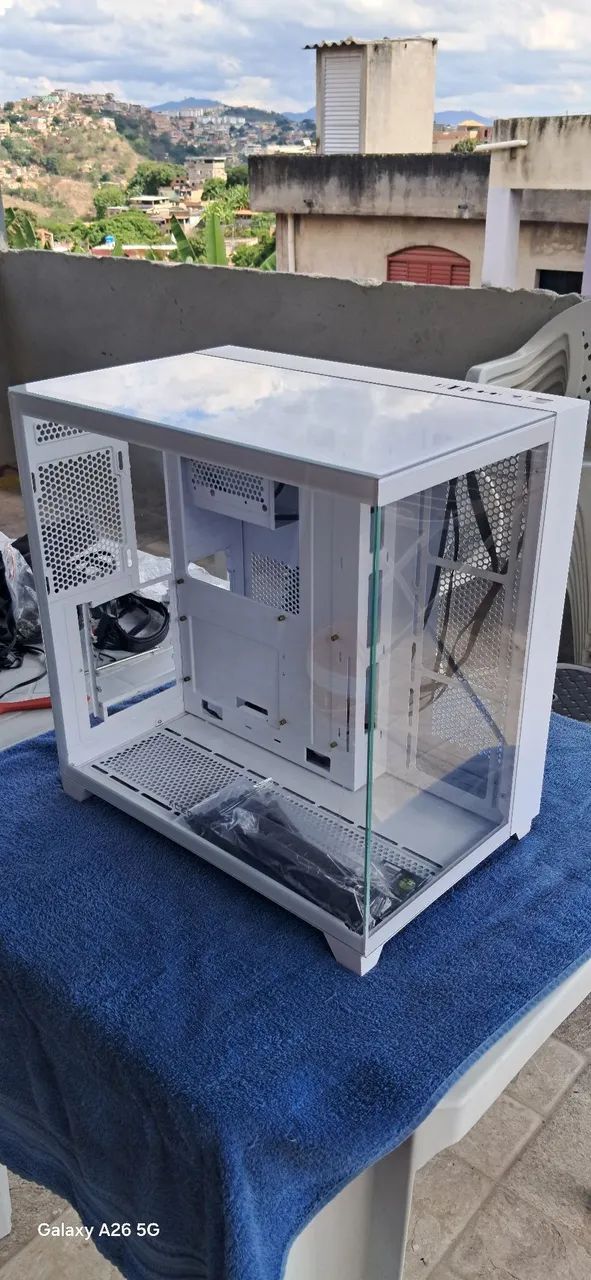 Gabinete aquario branco 