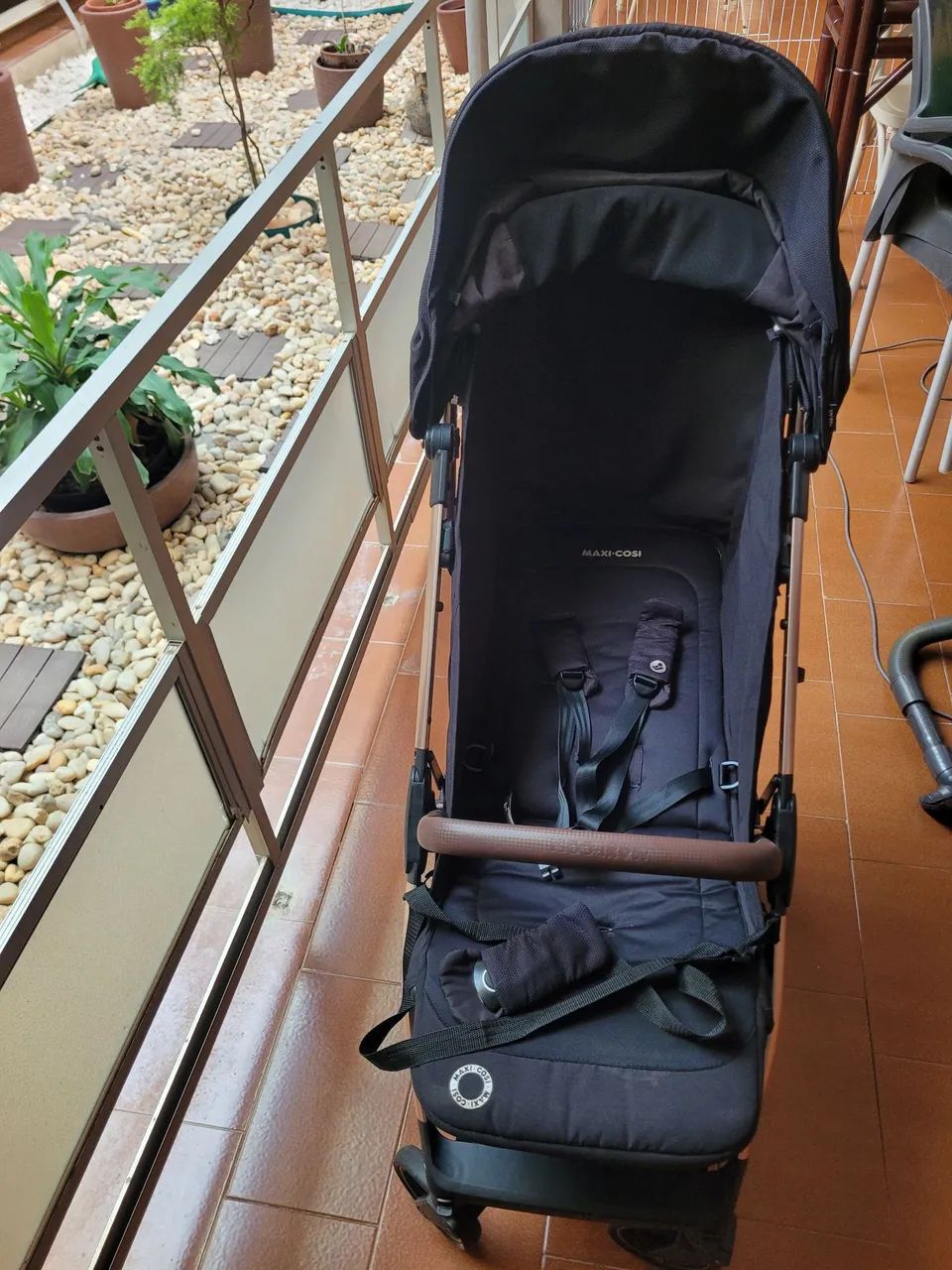 Carrinho de Bebê Eva Maxi Cosi Black Champagne - Foto 2