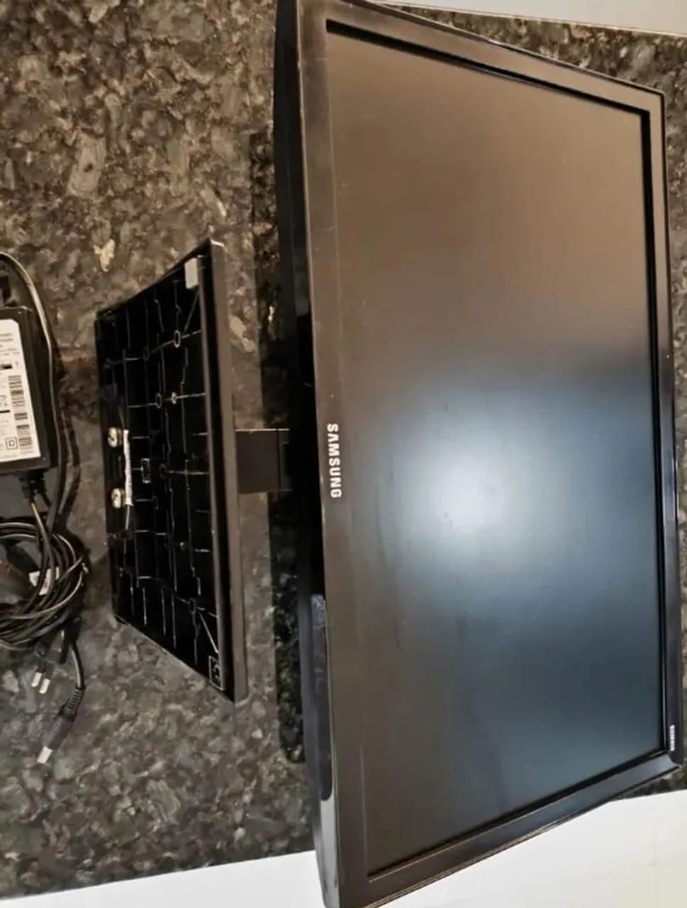 Monitor Samsung "24 (negociar valor) - Foto 4