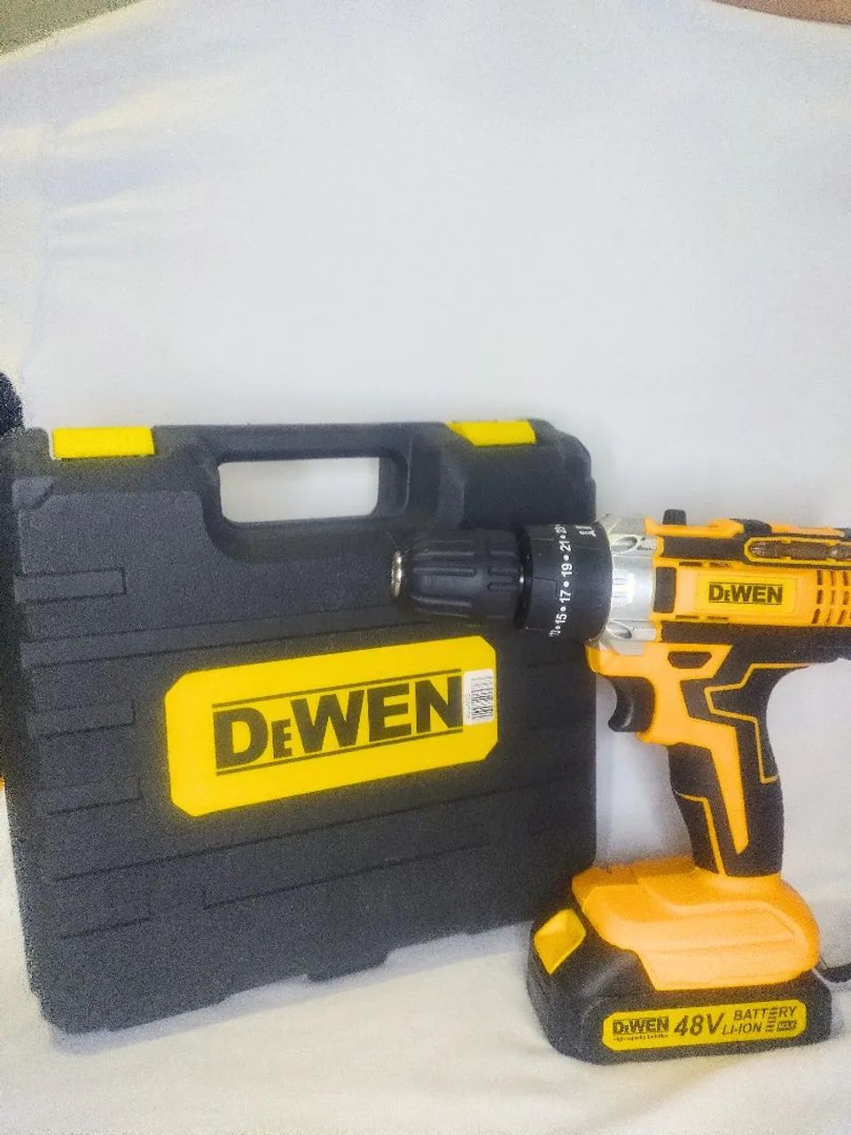 Ferramenta Dewen