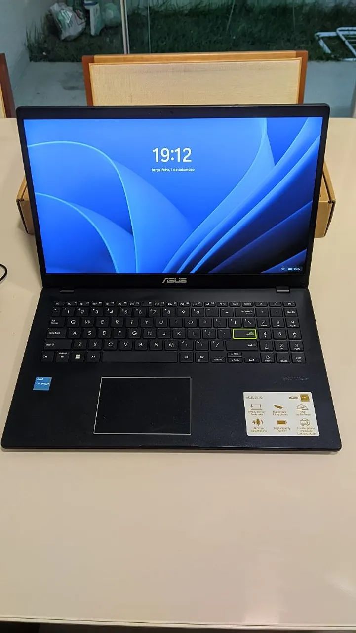 Notebook Asus Novo  - Foto 2