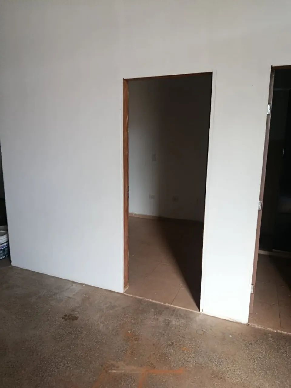 Aluga-se Galpão Comercial 180m2 - Foto 4