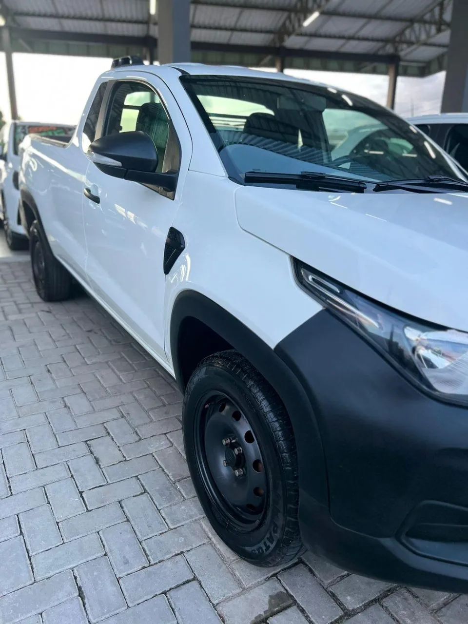 Fiat Strada Endurance 1.4 Flex 8V C 2025 - Foto 3