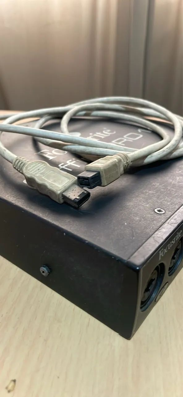 Placa de som Focusrite Saffire pro 14 - Foto 2