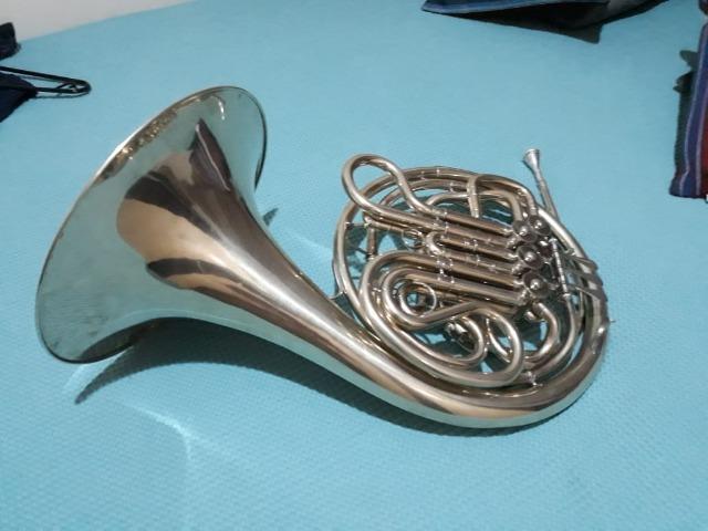 Trompa Yamaha 668n - Foto 3
