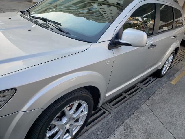 Dodge Journey RT - 2012 - Foto 2